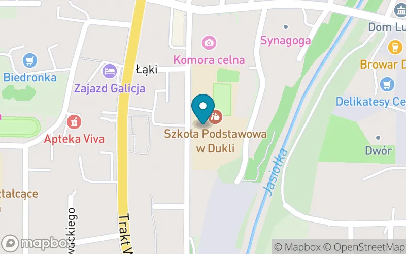 Lokalizacja: Szkoła Podstawowa im. Bohaterów Walk o Przełęcz Dukielską w Latach 1944-1945 w Dukli