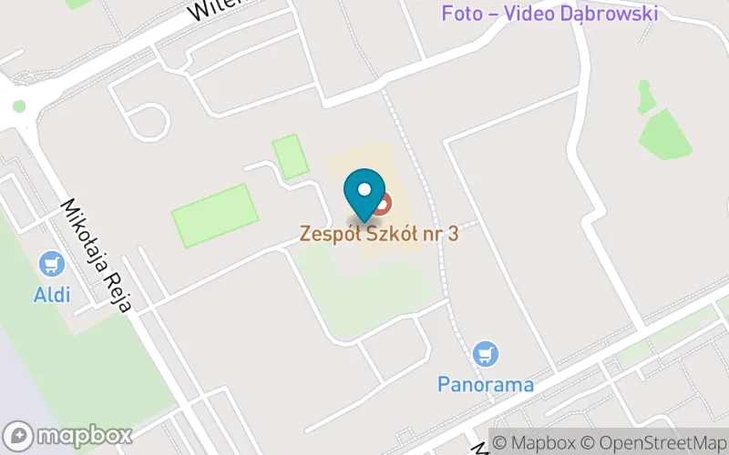 Lokalizacja: Szkoła Podstawowa nr 1 im. Jana Pawła II w Wołominie